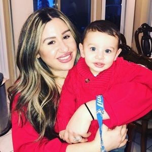 Meet your Posher, Monique